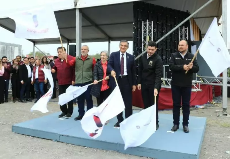 Asiste Américo al 199 aniversario de Matamoros; entrega obras y patrullas  