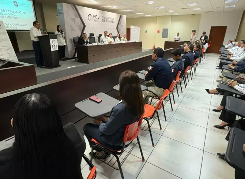 Entrega ITM 3 mil constancias de capacitación a servidores públicos de la FGJ