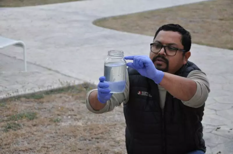 Recibe personal de la Secretaría de Recursos Hidráulicos capacitación para muestreo de aguas residuales