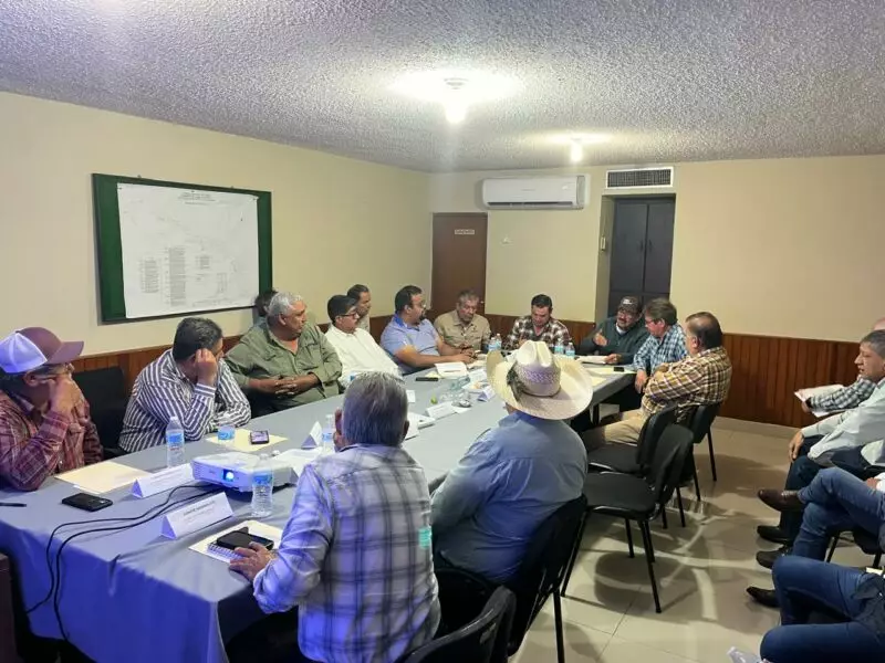 Participa SRH en reunión del Comité Hidráulico del Distrito de Riego 026 en Díaz Ordaz