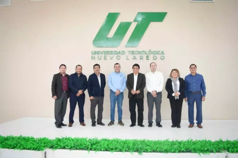 Recibe Universidad Tecnológica de Nuevo Laredo tren de fuerza motriz como donación de la Asociación de Transportistas de Carga