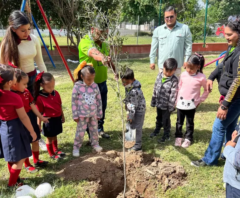 Siembra PAUT futuro con reforestación en escuelas