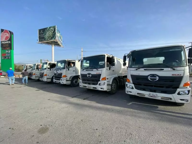 Refuerza Secretaría de Recursos Hidráulicos combate a incendios en Ciudad Mante con pipas