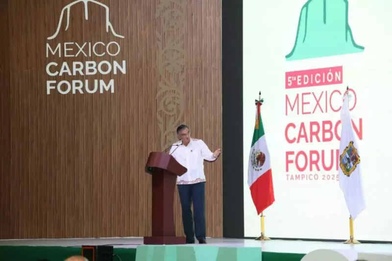 Inaugura Américo la 5ª edición del México Carbon Forum en Tampico