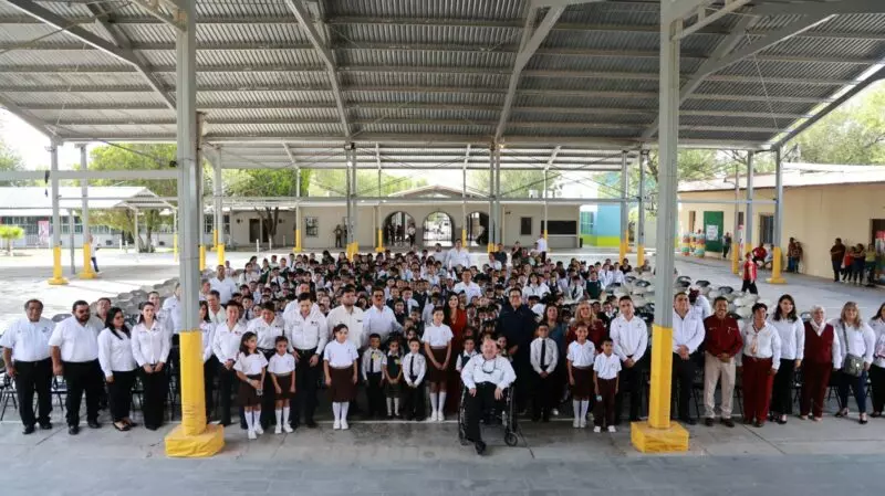 Inaugura SEDENER ciclo escolar 2025-2026 en Llera y Díaz Ordaz
