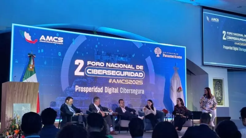 Presente Guardia Estatal Cibernética en Segundo Foro Nacional de Ciberseguridad AMCS 2025