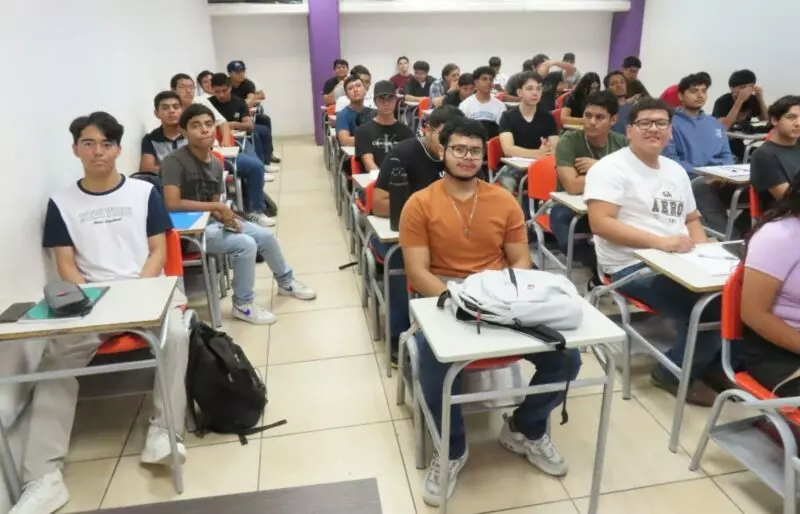 Consolidará UPV liderazgo académico en ciclo escolar 2025-2026