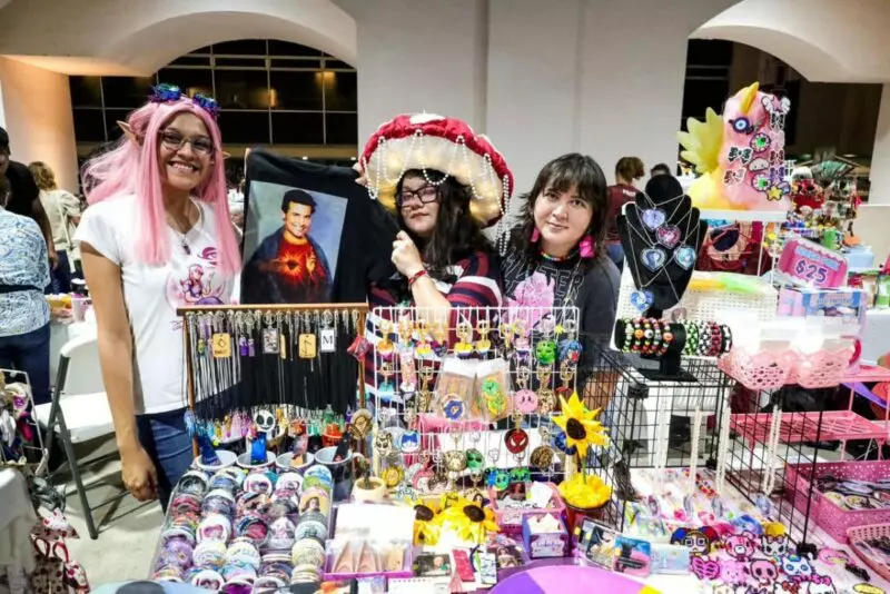 Participan jóvenes emprendedores de Ciudad Madero en la iniciativa “Mercado Tamaulipas” del INJUVE